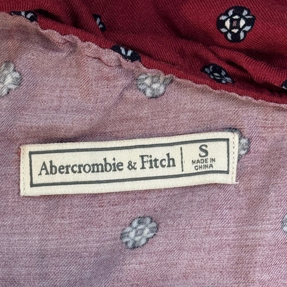 Abercrombie & Fitch One Shoulder Ruffle Top - Size Small - Picture 5 of 6